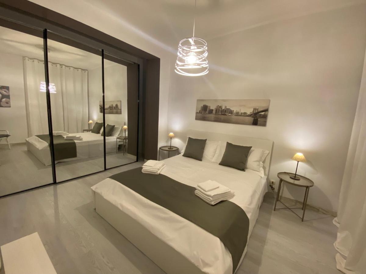 Appartement Dimora De Amicis 88 à Bari Extérieur photo